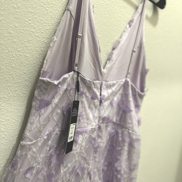 FASHION NOVA BUTTERFLY JUMPSUIT - LAVENDER (NEW) - Picture 6 of 6